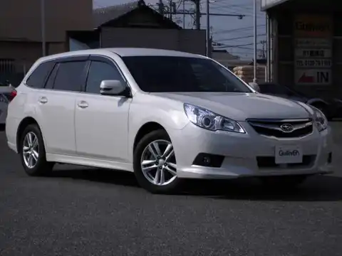 カタログ画像：レガシィツーリングワゴン （LEGACY TOURING WAGON） ２．５ｉ Ｓスタイル 2010年5月 DBA-BR9 2500cc サテンホワイト・パール 燃費14.0km / l メイン（その他）