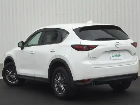 カタログ画像：ＣＸ－５ （CX-5） ＸＤ プロアクティブ 2021年12月 3DA-KF2P 2200cc スノーフレイクホワイトパールマイカ 燃費17.4km / l バック