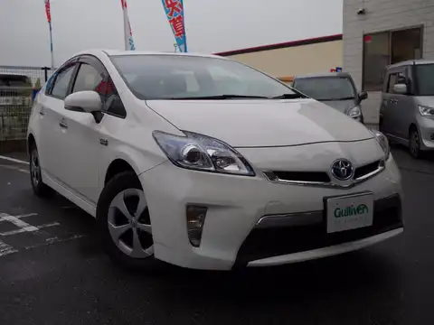 カタログ画像：プリウスＰＨＶ （PRIUS PHV） Ｌ 2013年9月 DLA-ZVW35 1800cc スーパーホワイトⅡ 燃費31.6km / l メイン（その他）