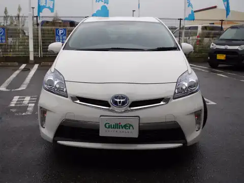 カタログ画像：プリウスＰＨＶ （PRIUS PHV） Ｌ 2013年9月 DLA-ZVW35 1800cc スーパーホワイトⅡ 燃費31.6km / l フロント