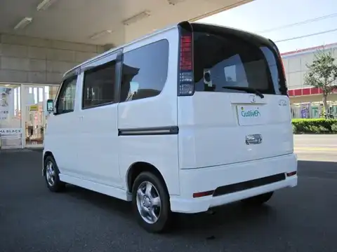 カタログ画像：バモス （VAMOS） Ｌ 2007年2月 ABA-HM1 660cc プレミアムホワイト・パール 燃費18.0km / l バック