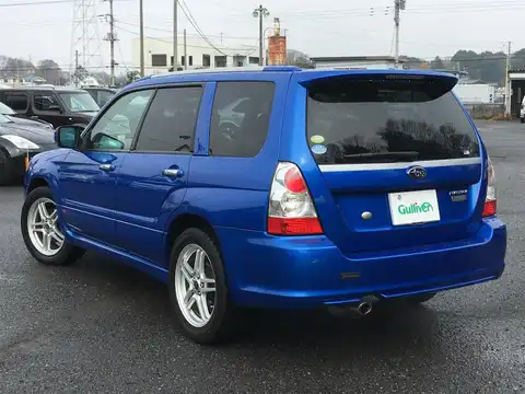 カタログ画像：フォレスター （FORESTER） クロススポーツ２．０ｉ 2005年12月 CBA-SG5 2000cc 燃費13.0km / l バック