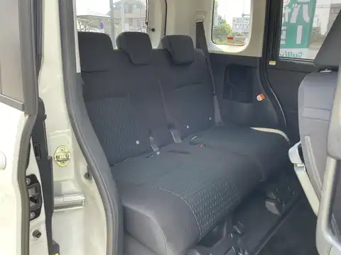 カタログ画像：ルーミー （ROOMY） カスタムＧ－Ｔ 2024年12月 4BA-M900A 1000cc パールホワイトⅢorブラックマイカメタリック×パールホワイトⅢ 燃費16.8km / l 内装