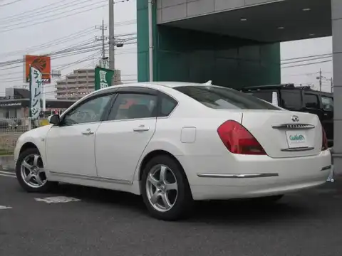 カタログ画像：ティアナ （TEANA） ２３０ＪＭ モダンコレクション 2006年4月 CBA-J31 2300cc ホワイトパール（３Ｐ） 燃費11.2km / l バック