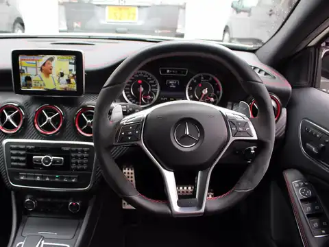 メルセデス・ベンツ,Ａクラス,Ａ４５ ＡＭＧ ４マチック エディションⅡ,2014年4月