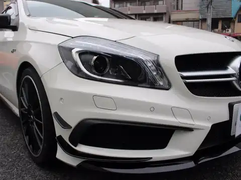 カタログ画像：Ａクラス （A-CLASS） Ａ４５ ＡＭＧ ４マチック エディションⅡ 2014年4月 CBA-176052 2000cc カルサイトホワイト 燃費13.1km / l 外装