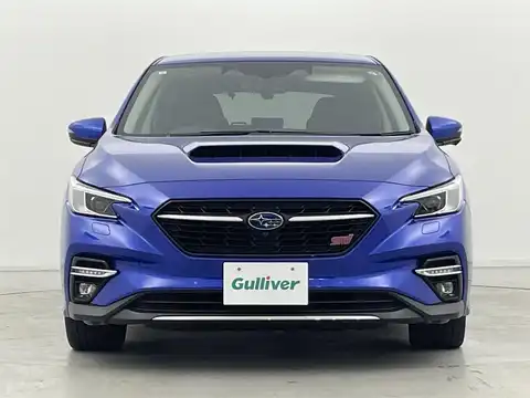 カタログ画像：レヴォーグ （LEVORG） ＳＴＩスポーツＲ－ブラックリミテッド 2024年12月 5BA-VNH 2400cc サファイアブルー・パールorＷＲブルー・パール 燃費11.0km / l フロント