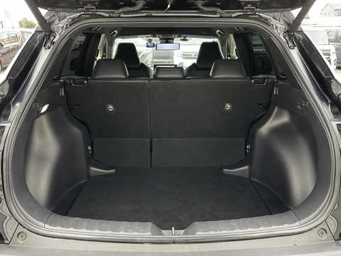 カタログ画像：カローラクロス （COROLLA CROSS） ハイブリッド Ｚ 2021年9月 6AA-ZVG11 1800cc プラチナホワイトパールマイカ 燃費26.2km / l 内装