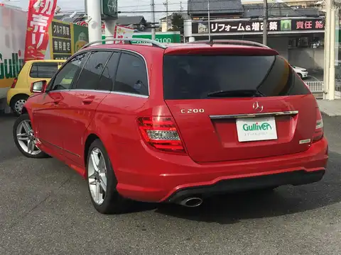 カタログ画像：Ｃクラスステーションワゴン （C-CLASS STATIONWAGON） Ｃ２００ ブルーエフィシェンシー ステーションワゴン アバンギャルド 2012年7月 DBA-204248 1800cc ファイアオパール（Ｓ） 燃費13.6km / l バック