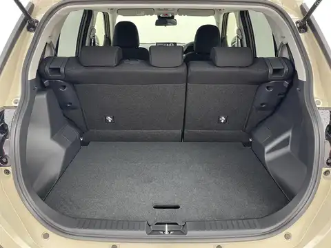 カタログ画像：ライズ （RAIZE） Ｚ 2024年11月 5AA-A202A 1200cc ナチュラルベージュマイカメタリック 燃費28.0km / l 内装