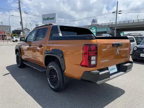 カタログ画像：トライトン （TRITON） ＧＬＳ 2024年2月 3DF-LC2T 2400cc 燃費11.3km / l バック