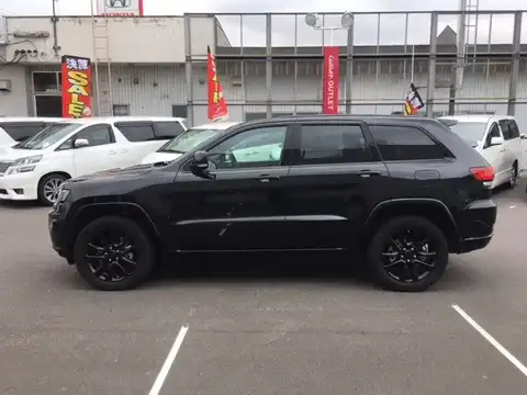 カタログ画像：ジープ・グランドチェロキー （JEEP GRAND CHEROKEE） アルティテュード 2019年4月 DBA-WK36TA 3600cc ダイアモンドブラッククリスタルパールコート 燃費9.6km / l 外装