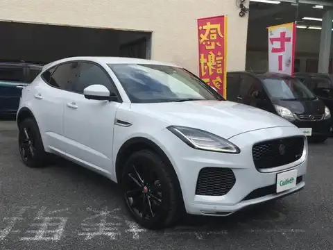 カタログ画像：Ｅペイス （E-PACE） Ｒ‐ダイナミック Ｓ ２５０ＰＳ 2018年12月 DBA-DF2XA 2000cc フジホワイト（ソリッド） 燃費11.2km / l フロント