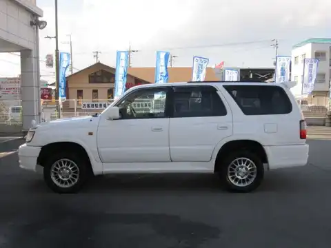 カタログ画像：ハイラックスサーフ （HILUX SURF） スポーツランナー 1998年8月 GF-VZN180W 3400cc ホワイト 燃費7.9km / l 外装