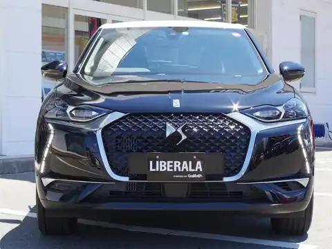 カタログ画像：ＤＳ３クロスバック （DS3 CROSSBACK） ソーシック 2019年10月 3BA-D34HN05 1200cc ノアール ペルラネラ 燃費15.9km / l フロント