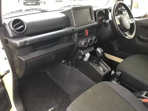 カタログ画像：ジムニー （JIMNY） ＸＬ 2021年10月 3BA-JB64W 660cc キネティックイエローorシフォンアイボリーメタリック 燃費16.2km / l 内装