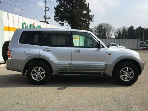 カタログ画像：パジェロ （PAJERO） ロング エクシード－Ｌ 2000年1月 KH-V78W 3200cc サテライトシルバー／クイーンズシルバー・２トーン 外装