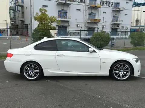 カタログ画像：３シリーズ （3 SERIES） ３２０ｉクーペ Ｍスポーツパッケージ 2008年11月 ABA-WA20 2000cc 燃費12.8km / l 外装