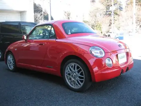 カタログ画像：コペン （COPEN） アルティメットエディションⅡ 2008年12月 ABA-L880K 660cc ＤＣ・シャイニングレッド 燃費15.2km / l バック