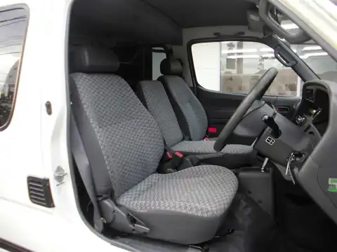 カタログ画像：ハイエースバン （HIACE VAN） ＤＸ 2001年8月 GE-RZH112V 2000cc ホワイト 内装