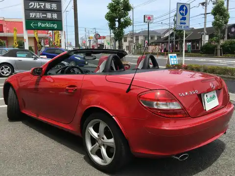 カタログ画像：ＳＬＫ （SLK） ＳＬＫ３５０ 2004年9月 CBA-171456 3500cc インディーレッド（Ｍ）orファイアオパール（Ｓ） 燃費8.5km / l バック