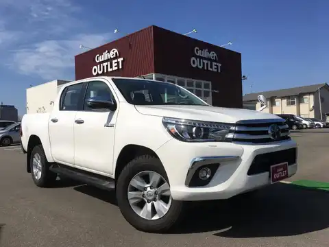 カタログ画像：ハイラックス （HILUX） Ｚ 2017年9月 QDF-GUN125 2400cc スーパーホワイトⅡ 燃費11.8km / l メイン（その他）