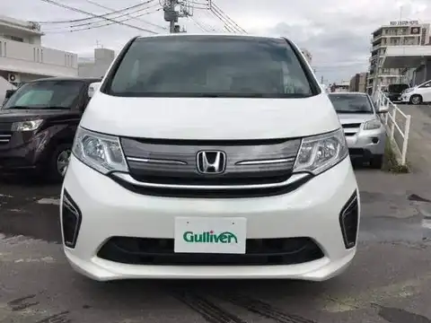 カタログ画像：ステップワゴン （STEPWAGON） Ｇ 2015年4月 DBA-RP1 1500cc ホワイトオーキッド・パール 燃費17.0km / l フロント