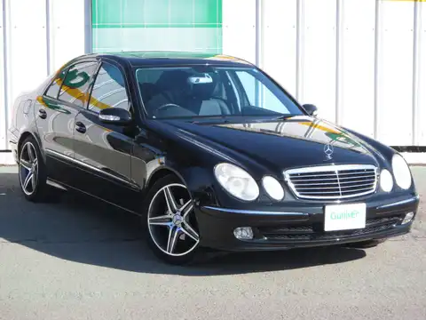 カタログ画像：Ｅクラス （E-CLASS） Ｅ３２０ アバンギャルド 2004年4月 GH-211065C 3200cc メラナイトブラック（Ｍ）ｏｒエメラルドブラック（Ｍ）ｏｒオブシディアンブラック（Ｍ） 燃費8.5km / l メイン（その他）