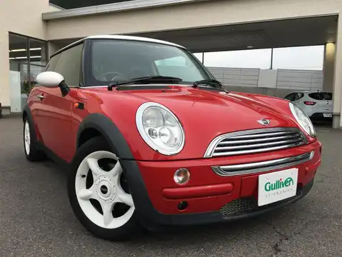 カタログ画像：ＭＩＮＩ （MINI） クーパー 2004年4月 GH-RA16 1600cc チリ・レッド 燃費14.4km / l メイン（その他）