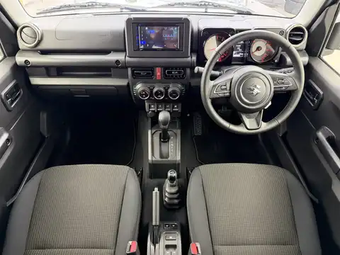 カタログ画像：ジムニーノマド （JIMNY NOMADE） ＦＣ 2025年4月 3BA-JC74W 1500cc ブルーイッシュブラックパール4 燃費13.6km / l フロント