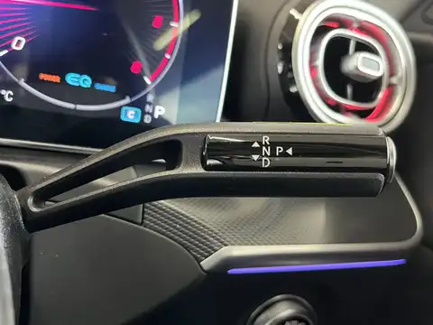 カタログ画像：Ｃクラスオールテレイン （C-CLASS ALL TERRAIN） Ｃ２２０ｄ ４マチック オールテレイン 2024年4月 3CA-206214C 2000cc オブシディアンブラック（Ｍ） 燃費17.9km / l 内装