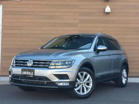 カタログ画像：ティグアン （TIGUAN） ＴＳＩ ハイライン 2018年3月 ABA-5NCZE 1400cc タングステンシルバーメタリック 燃費16.3km / l フロント