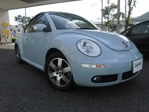 カタログ画像：ニュービートルカブリオレ （NEW BEETLE CABRIOLET） ベースグレード 2005年10月 GH-1YAZJ 2000cc アクエリアスブルー 燃費10.6km / l メイン（その他）