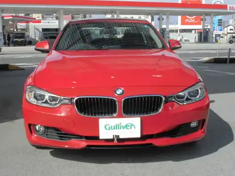 カタログ画像：３シリーズ （3 SERIES） ３２０ｉ 2012年4月 DBA-3B20 2000cc 燃費16.6km / l フロント