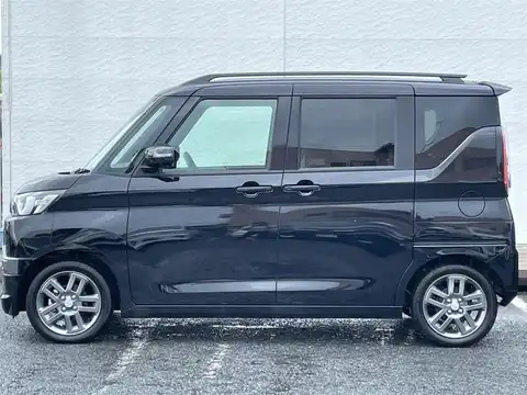 カタログ画像：デリカミニ （DELICA MINI） Ｇ プレミアム 2023年5月 5AA-B34A 660cc ブラックマイカ 燃費20.9km / l 外装