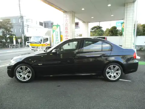 カタログ画像：３シリーズ （3 SERIES） ３２０ｉ Ｍスポーツ プラス 2008年10月 ABA-VA20 2000cc ブラック・サファイア（メタリック・カラー） 燃費12.0km / l 外装