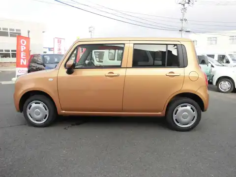 カタログ画像：アルトラパン （ALTO LAPIN） Ｇ 2014年10月 DBA-HE22S 660cc キャンドルオレンジメタリック 燃費21.0km / l 外装