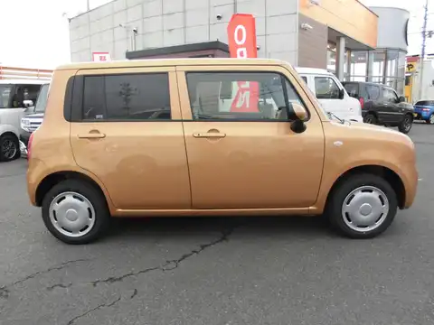 カタログ画像：アルトラパン （ALTO LAPIN） Ｇ 2014年10月 DBA-HE22S 660cc キャンドルオレンジメタリック 燃費21.0km / l 外装