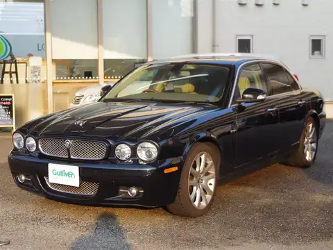 カタログ画像：ＸＪ （XJ） ＸＪ ４．２エグゼクティブ 2007年8月 CBA-J72SB 4200cc エボニー 燃費6.9km / l 外装