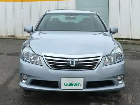 カタログ画像：クラウンハイブリッド （CROWN HYBRID） ハイブリッド 2010年2月 DAA-GWS204 3500cc ホワイトパールクリスタルシャイン 燃費14.0km / l フロント