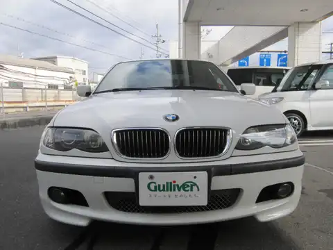 カタログ画像：３シリーズ （3 SERIES） ３２０ｉ Ｍスポーツパッケージ 2003年4月 GH-AV22 2200cc 燃費9.8km / l フロント