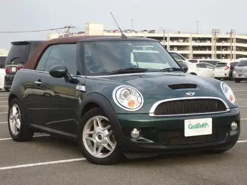 カタログ画像：ＭＩＮＩ （MINI） クーパーＳ コンバーチブル 2009年4月 ABA-MS16 1600cc ブリティッシュ・レーシング・グリーン（メタリック） 燃費12.6km / l メイン（その他）