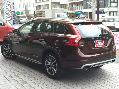 ボルボ,Ｖ６０,クロスカントリー Ｔ５ ＡＷＤ ＳＥ,2015年10月