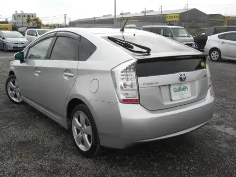 カタログ画像：プリウス （PRIUS） Ｇツーリングセレクション 2009年5月 DAA-ZVW30 1800cc シルバーメタリックorアイスバーグシルバーマイカメタリック 燃費35.5km / l バック