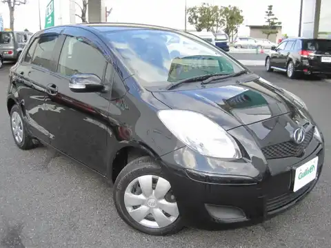 カタログ画像：ヴィッツ （VITZ） Ｆ 2007年8月 CBA-NCP95 1300cc ブラックマイカ 燃費16.0km / l メイン（その他）