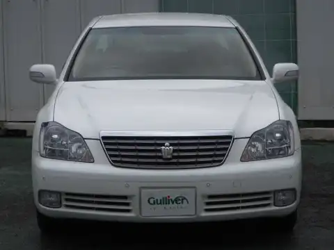 カタログ画像：クラウン （CROWN） ロイヤルサルーン プレミアムエディション 2007年4月 DBA-GRS180 2500cc ホワイトパールクリスタルシャイン 燃費12.0km / l フロント