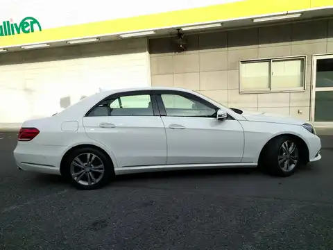 カタログ画像：Ｅクラス （E-CLASS） Ｅ３００ アバンギャルド 2013年5月 RBA-212055C 3500cc ダイヤモンドホワイト（Ｍ） 燃費12.8km / l 外装