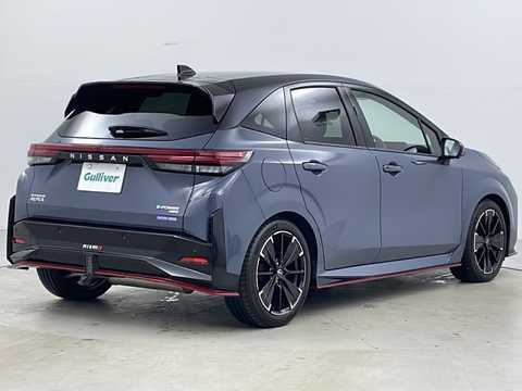 カタログ画像：オーラ （AURA） Ｇ ９０周年記念車 2024年6月 6AA-FE13 1200cc ダークメタルグレー（M） 燃費27.2km / l バック