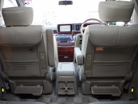 カタログ画像：エルグランド （ELGRAND） ＸＬ 2004年8月 CBA-NE51 3500cc ホワイトパール（３Ｐ） 燃費8.0km / l 内装