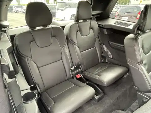 カタログ画像：ＸＣ９０ （XC90） Ｔ８ ツインエンジン ＡＷＤ エクセレンス 2018年8月 DLA-LB420XCPA 2000cc アイスホワイト 燃費13.7km / l バック